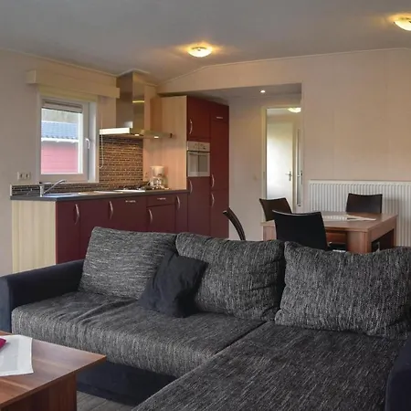 Semesterbostad 2 Bedroom Nice In An Der Mosel Riol